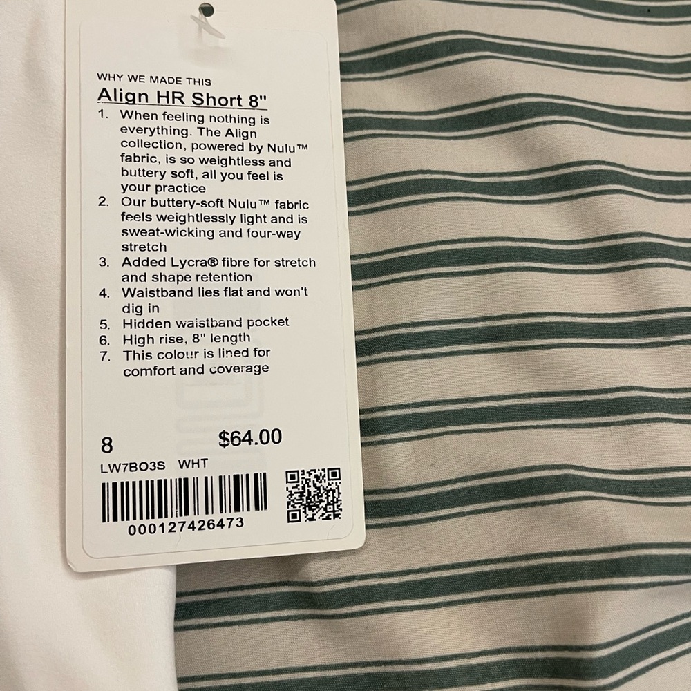 Lululemon short. Size 8 - Picture 2 of 2